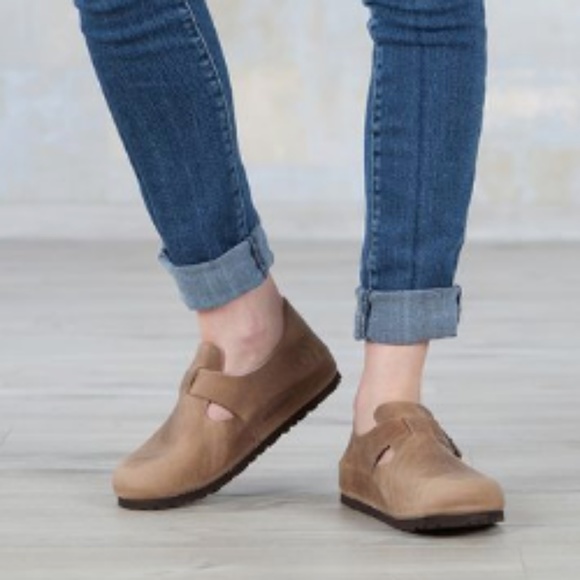 birkenstock clogs taupe